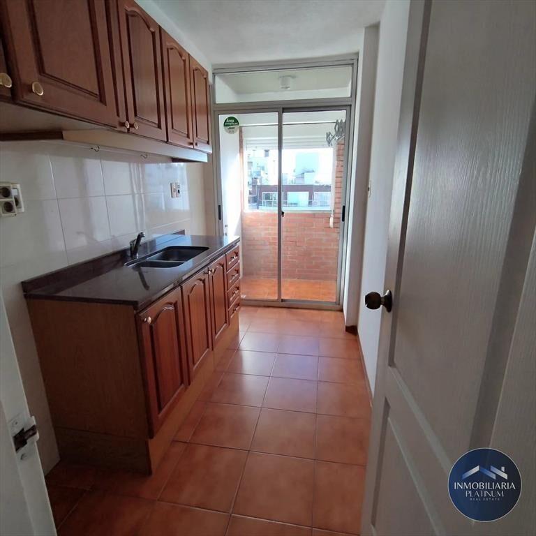 Apartamento en alquiler c/ cochera en Pocitos