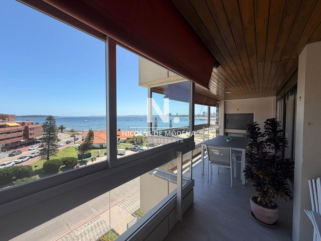 Apartamento en Venta de 3 dormitorio en Punta del