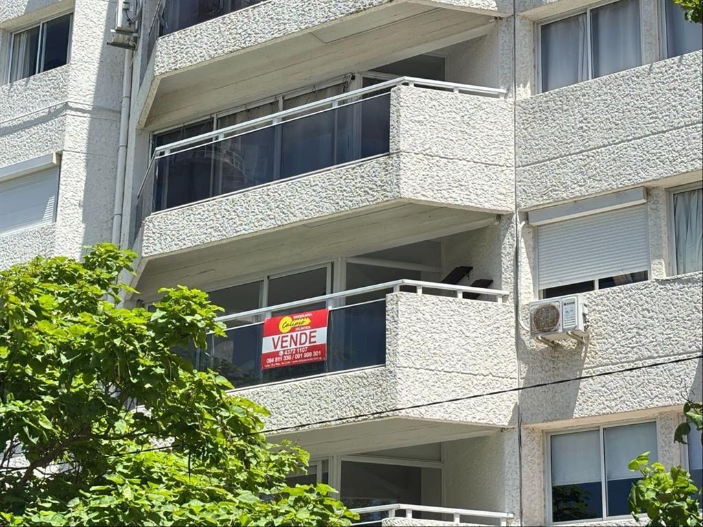 Venta de Apartamento con renta- Atlántida - 2 Dormitorios -