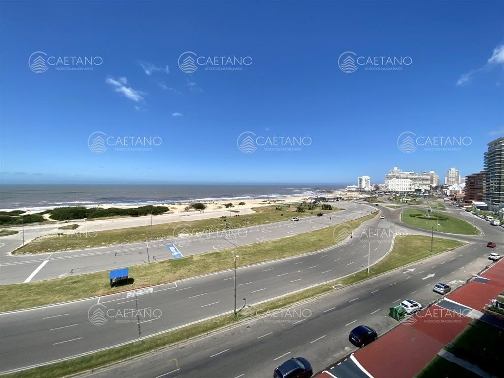 primera parada frente al mar