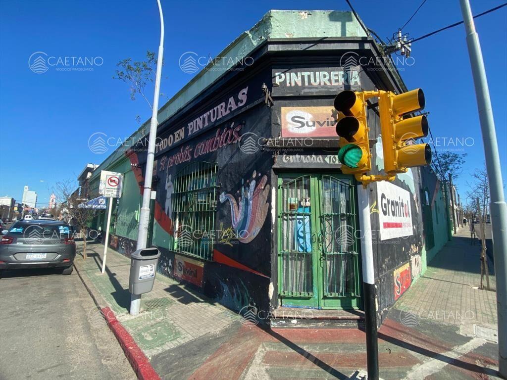Venta Local en Pleno centro de Maldonado, Esquina