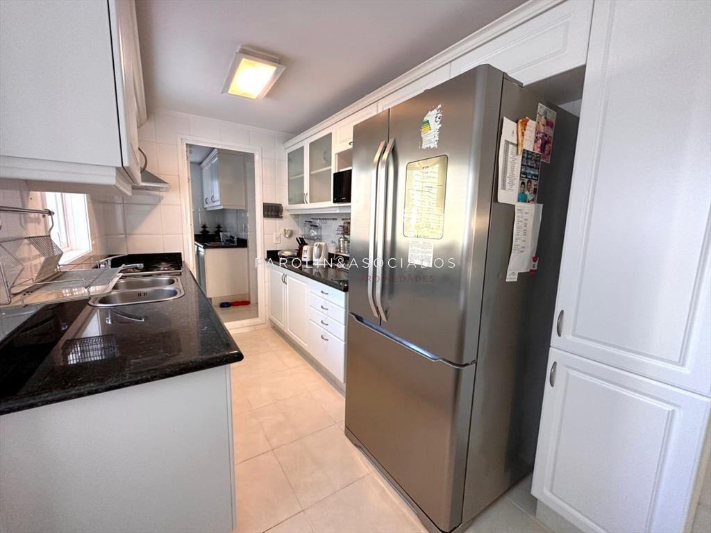 Apartamento en venta de 3 dormitorios en Tower,