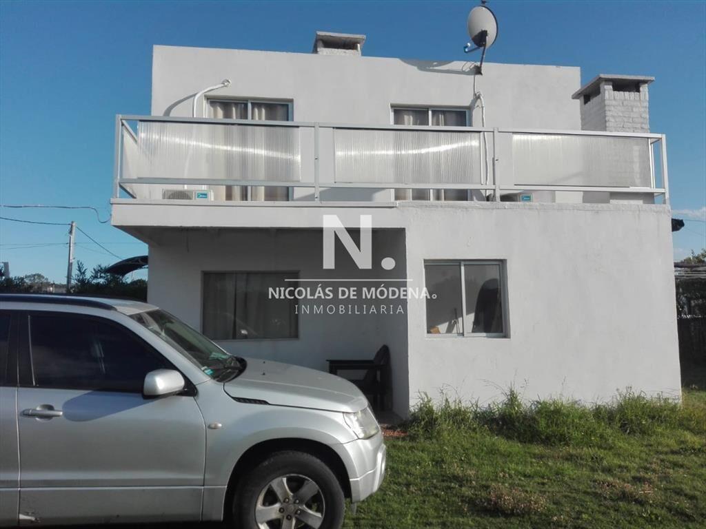 Linda casa en alquiler en Manantiales Balneario Buenos Aire