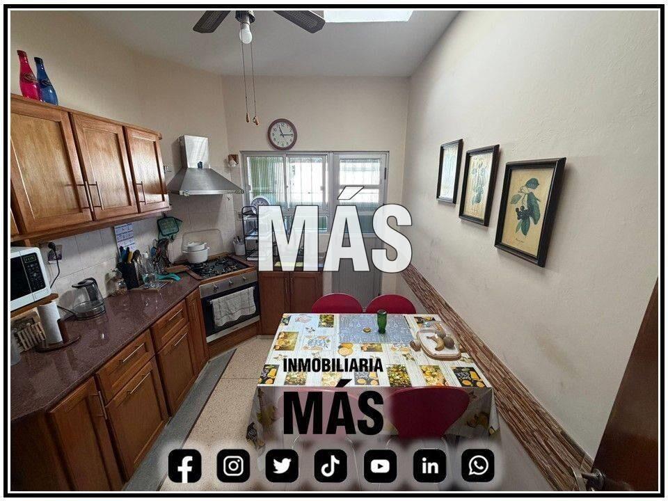 Venta Casa Garage Aires Puros Montevideo iMas.uy R *...