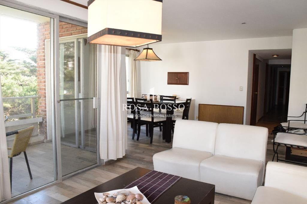 Apartamento en Peninsula, 3 dormitorios *