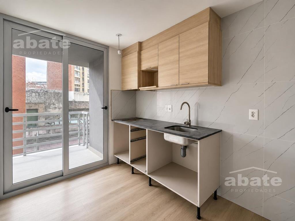 Venta apartamento 1 Dormitorio en Cordón con Parrillero