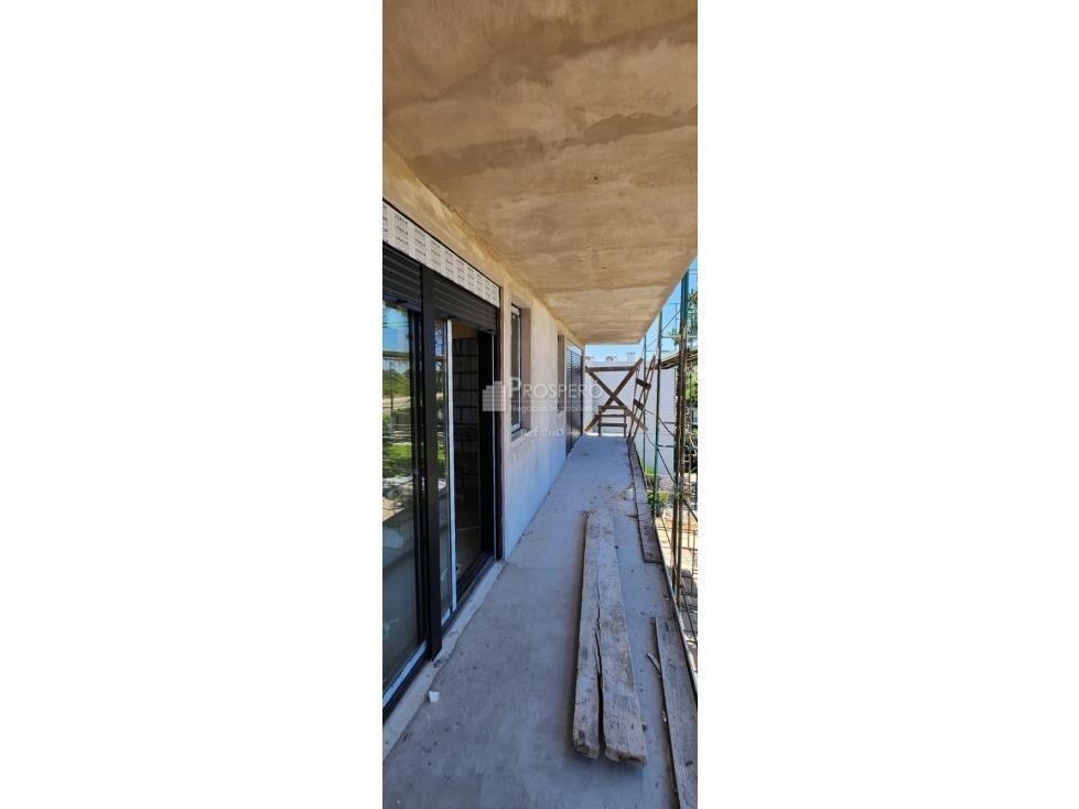 2110 Venta Casa 3dorm Lomas de Solymar Cochera Duplex Parril