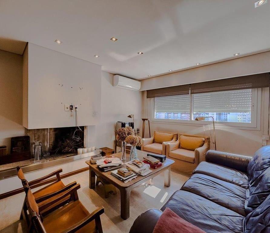 Venta Apartamento 4 Dormitorios 2 Garaje Pocitos