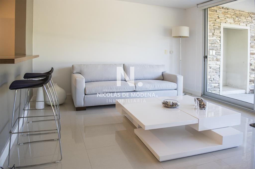 Departamento en venta en torre de categoría