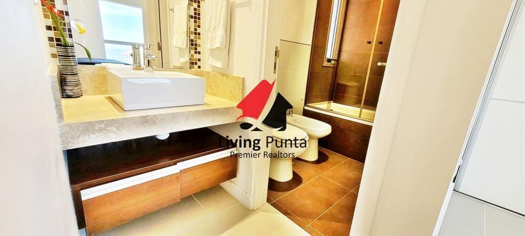 Apartamento en venta 3 dormitorios en Chiverta