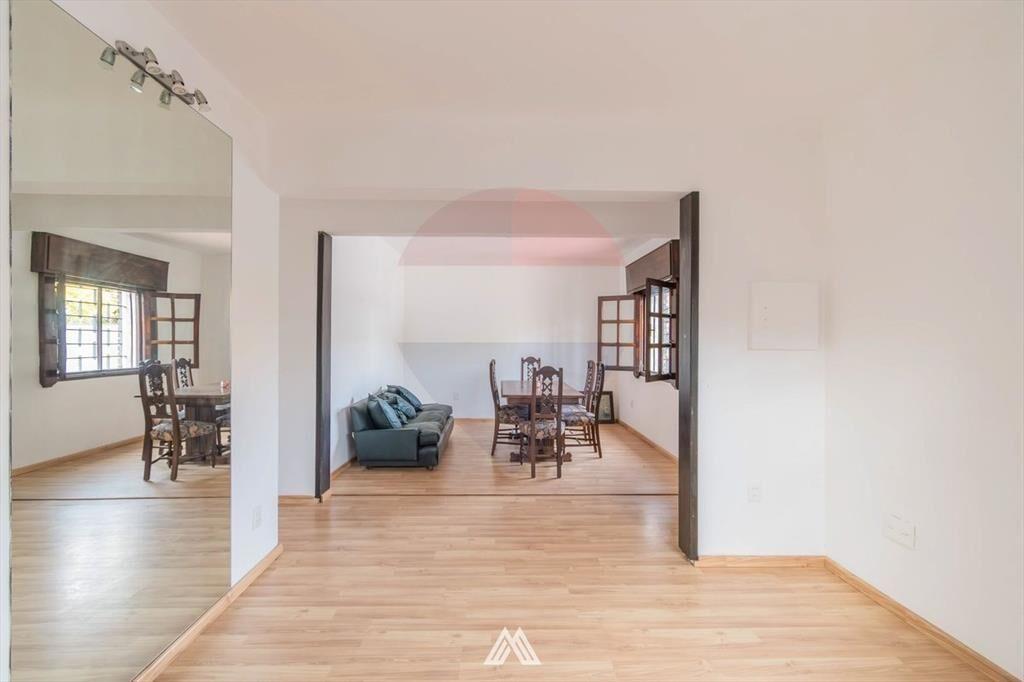 VENTA CASA 3 DORMITORIOS Y COCHERA EN BUCEO