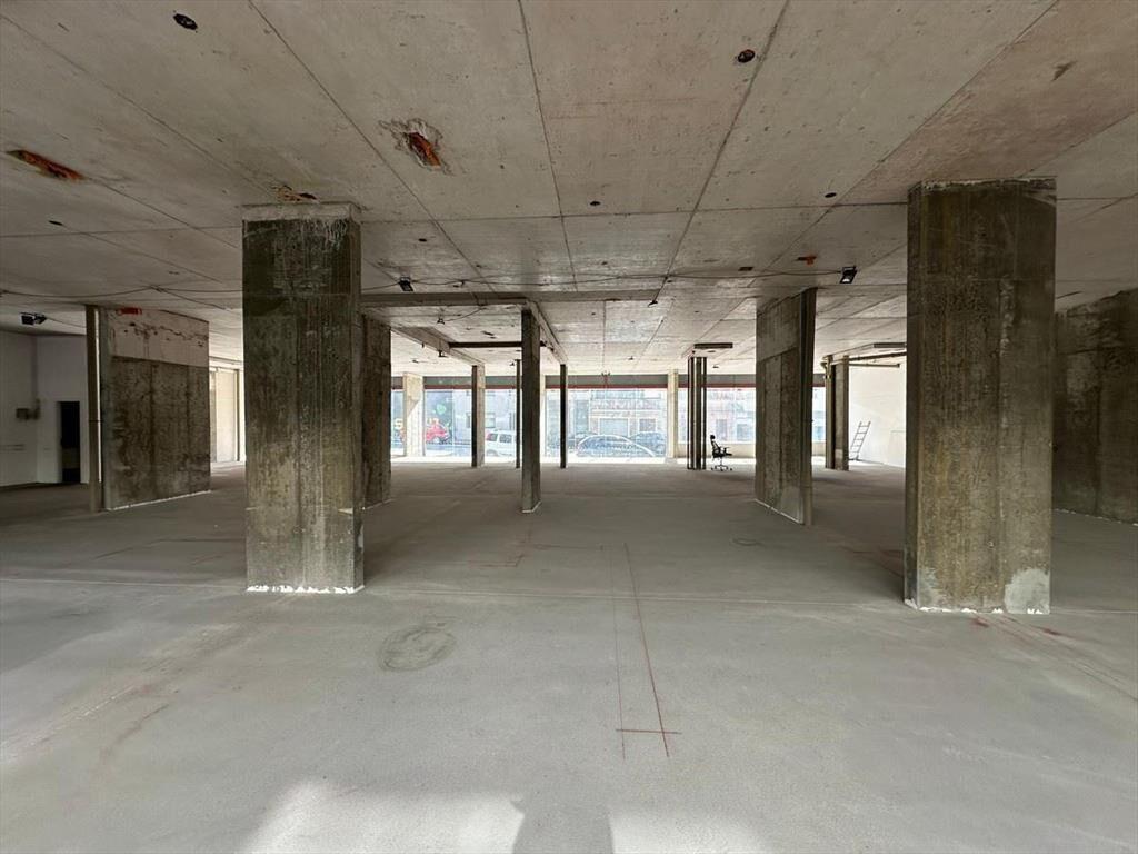 Alquiler y venta local comercial 1085m2 Palermo Parque Rodo