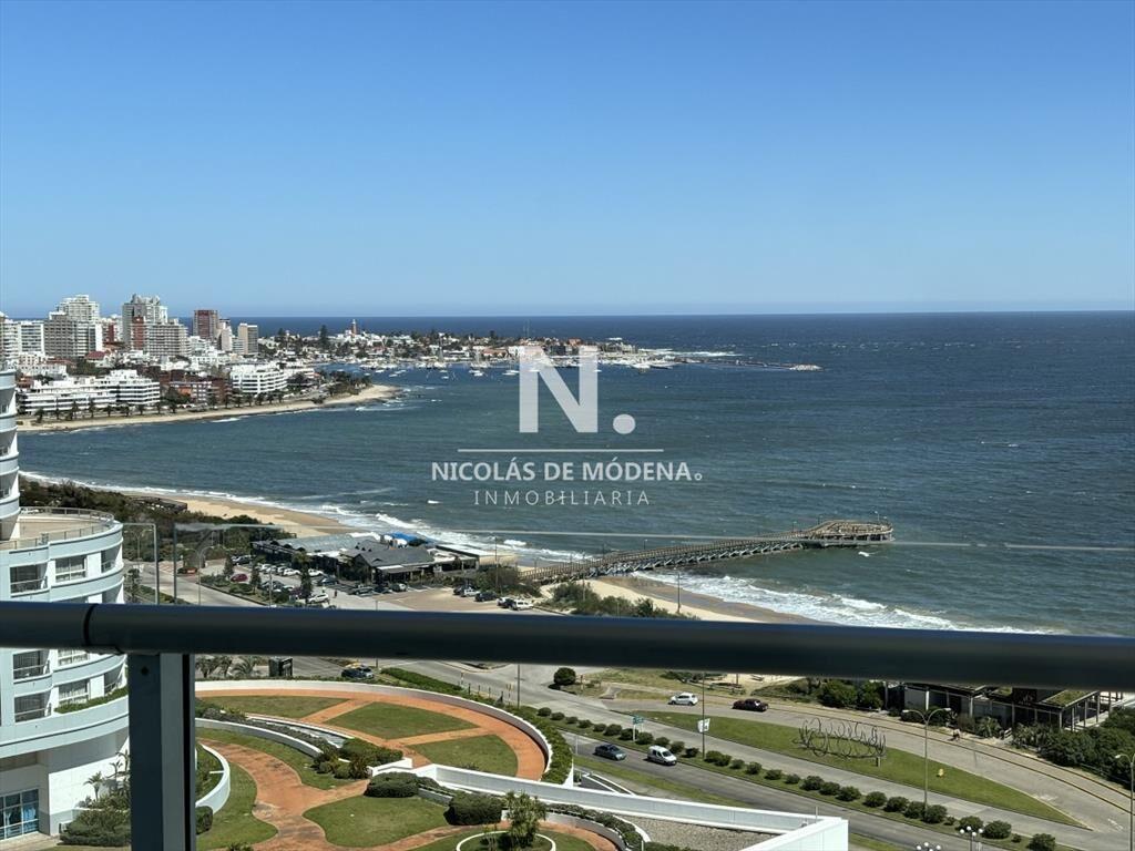 Vende apartamento con vista espectacular de 3 en