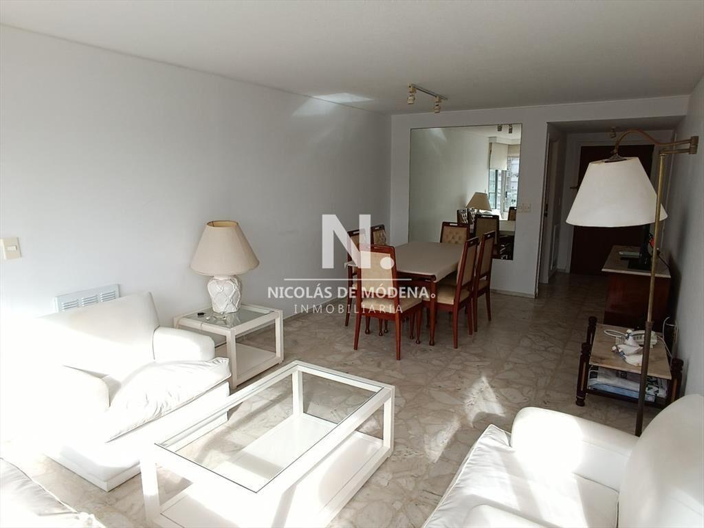 Departamento de 2 dormitorios en venta en