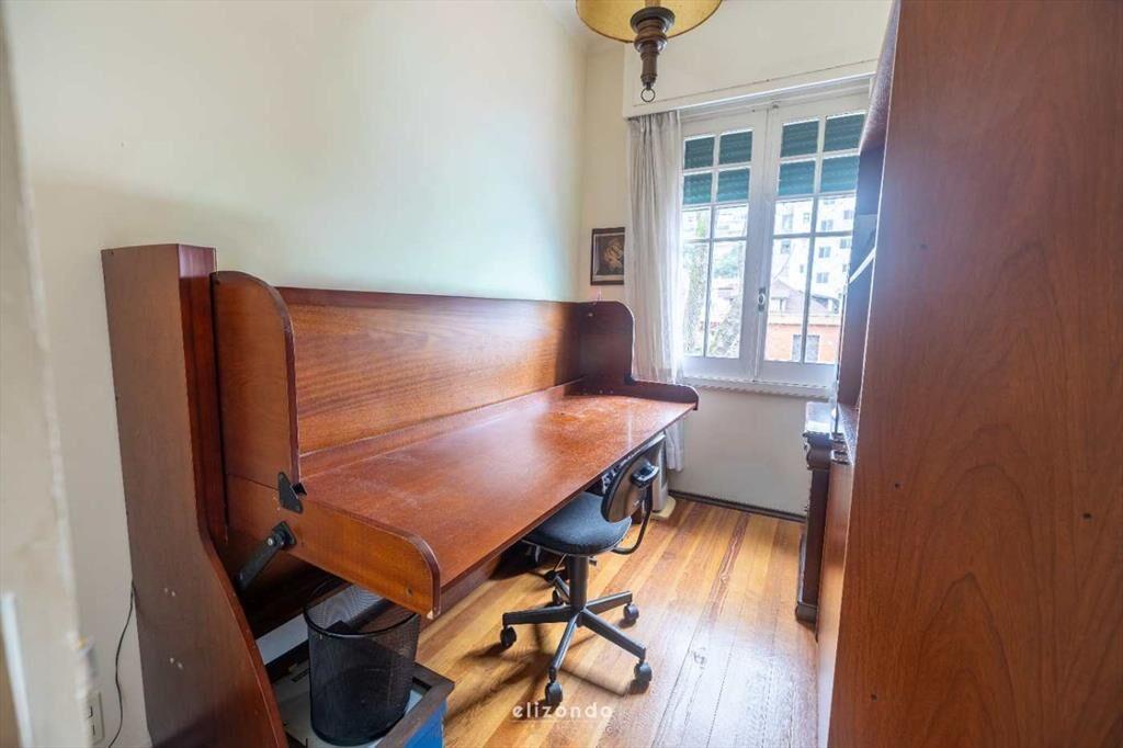 VENTA CASA PUNTA CARRETAS 3 DORM PARRILLERO GARAJE