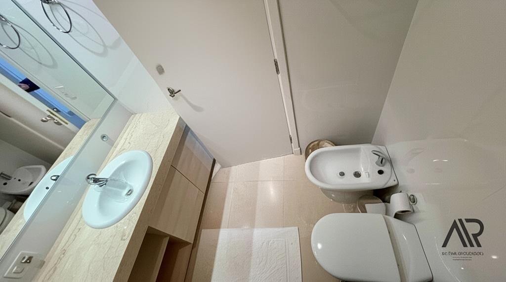 Apartamento en venta de 3 dormitorios c/ cochera en Play...