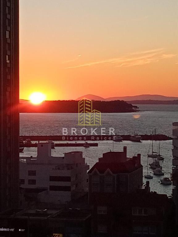 Venta Departamento en el Puerto de Punta del con