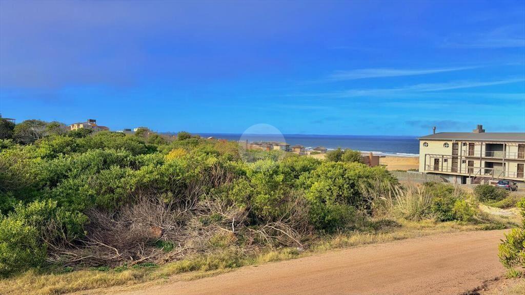Venta Terreno de 689 m² Cerca del Mar, Punta del Diablo