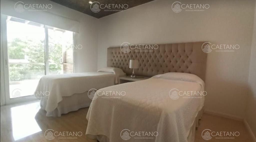 Venta de Casa 4 DORMITORIOS en Montoya, La Barra