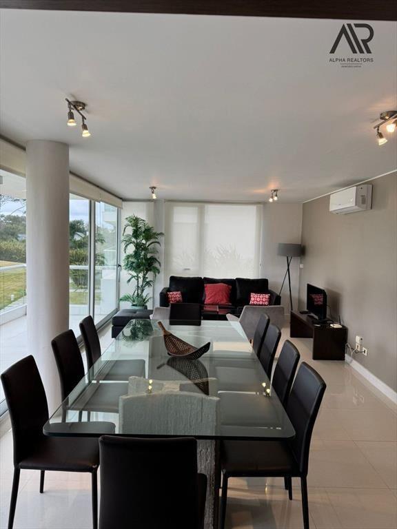 Apartamento en venta en Playa Brava