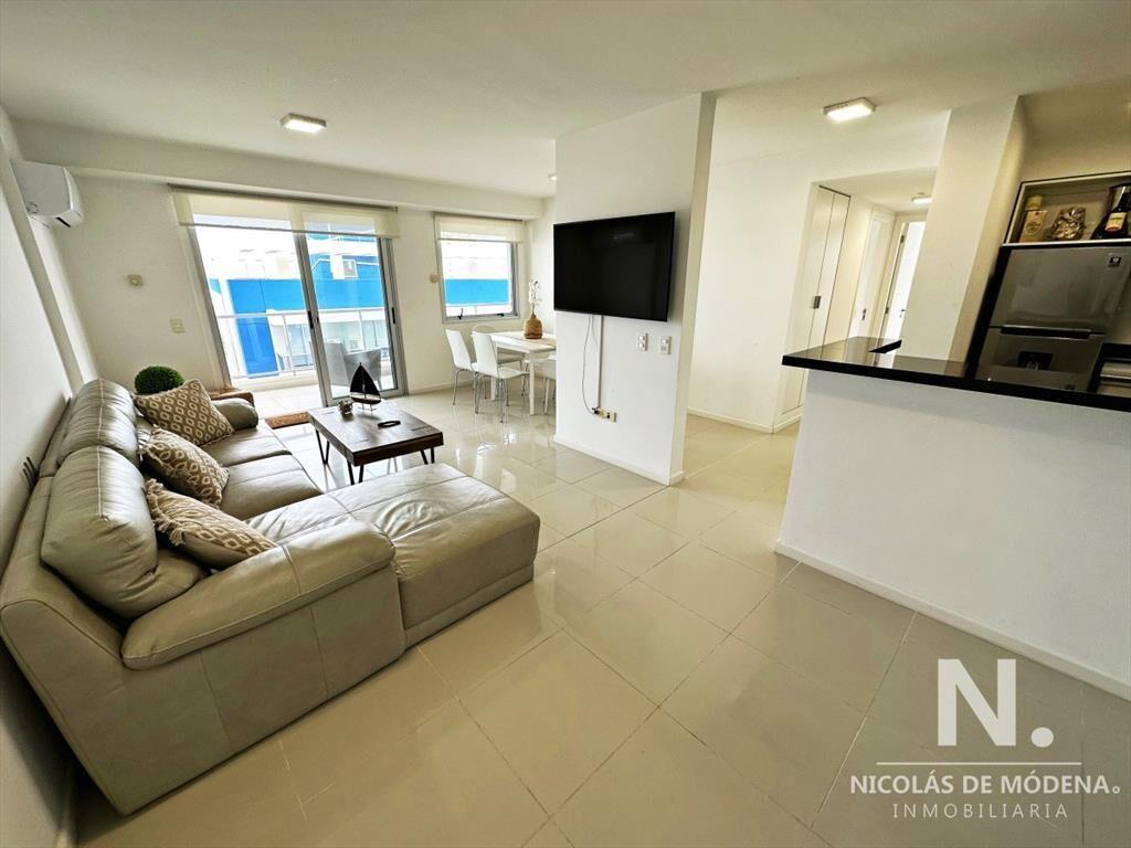 Nuevo al mercado! Destacado con vista al mar! Arenas del Ma