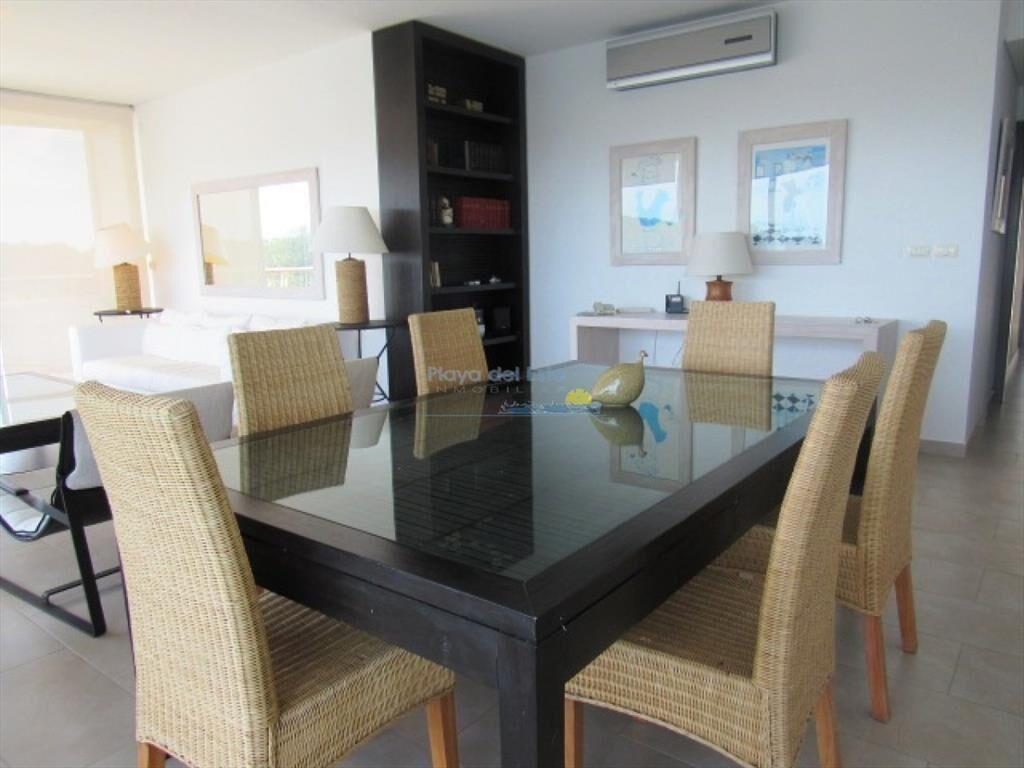 Apartamento en La Barra 3 dormitorios con balcón