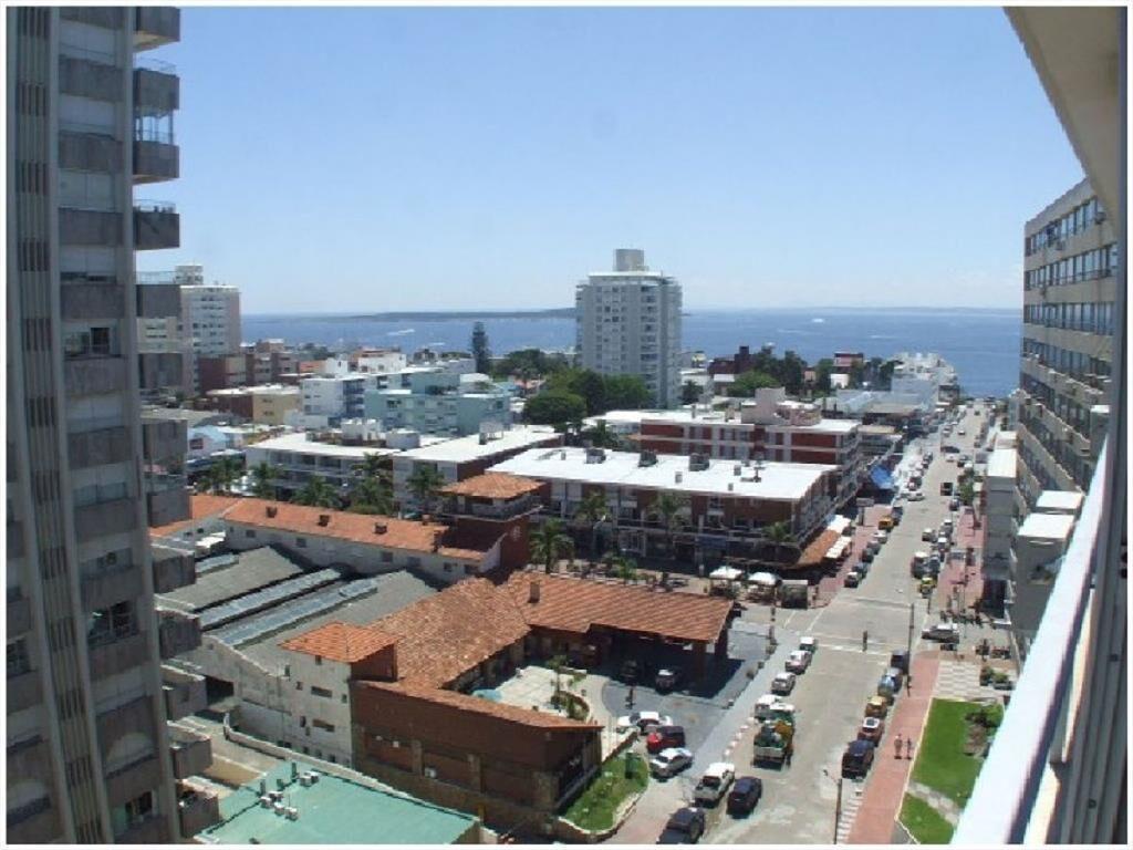 Apartamento en Peninsula, 2 dormitorios *