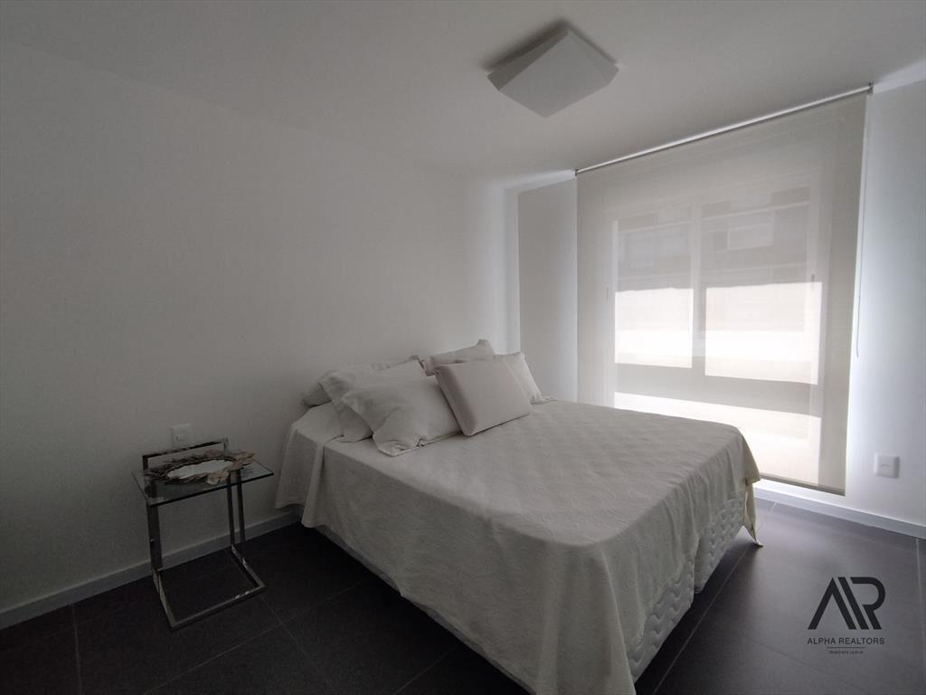 Apartamento en venta de 2 dormitorios en suite c/ cocher...