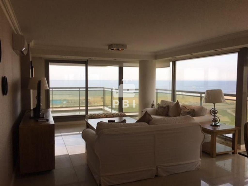 Apartamento en VENTA Playa Brava 3 dormitorios -