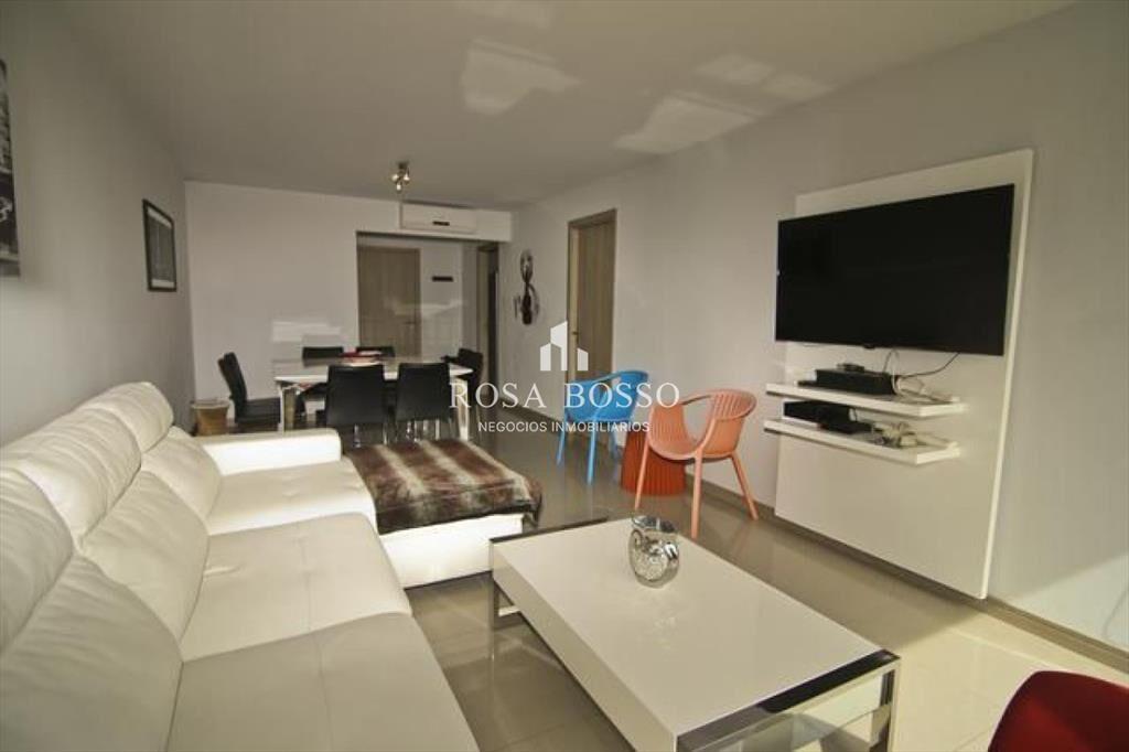 Apartamento, Alquiler, 2 dormitorios, 2 baños, Punta del E