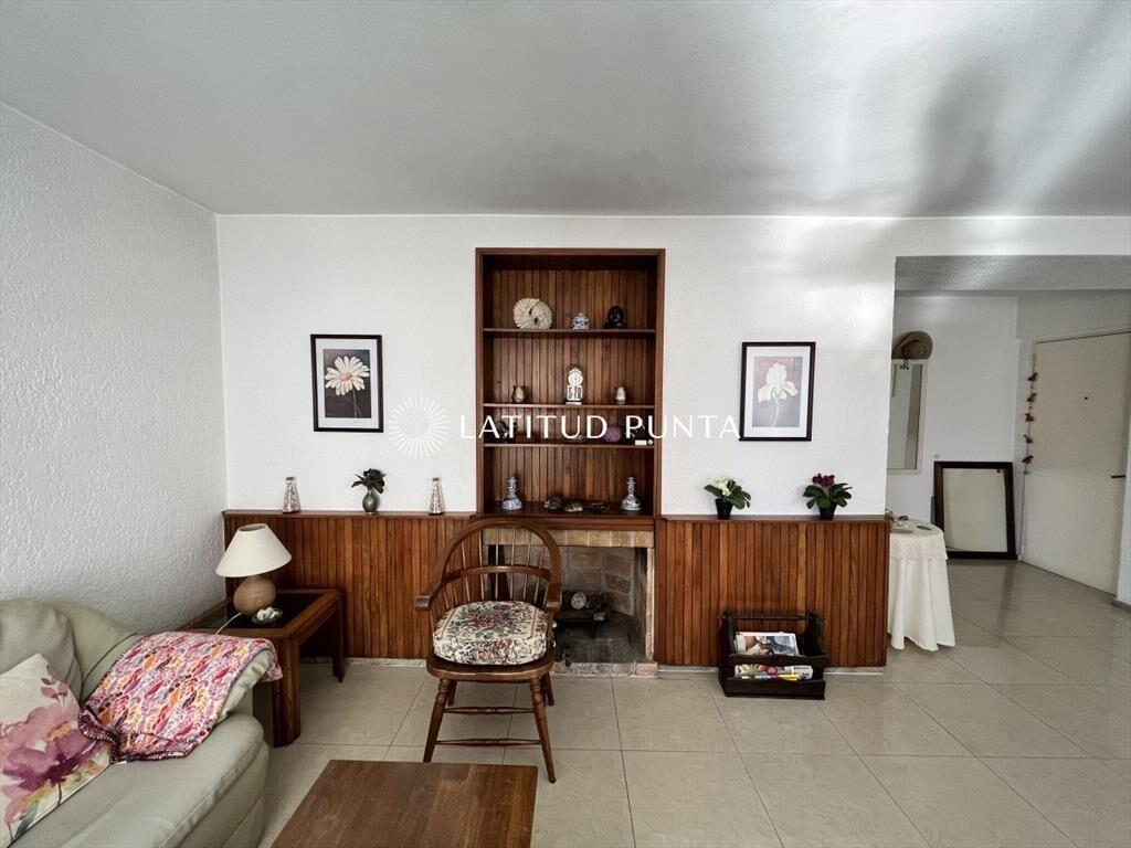 Apartamento de 3 dormitorios en Península, Punta