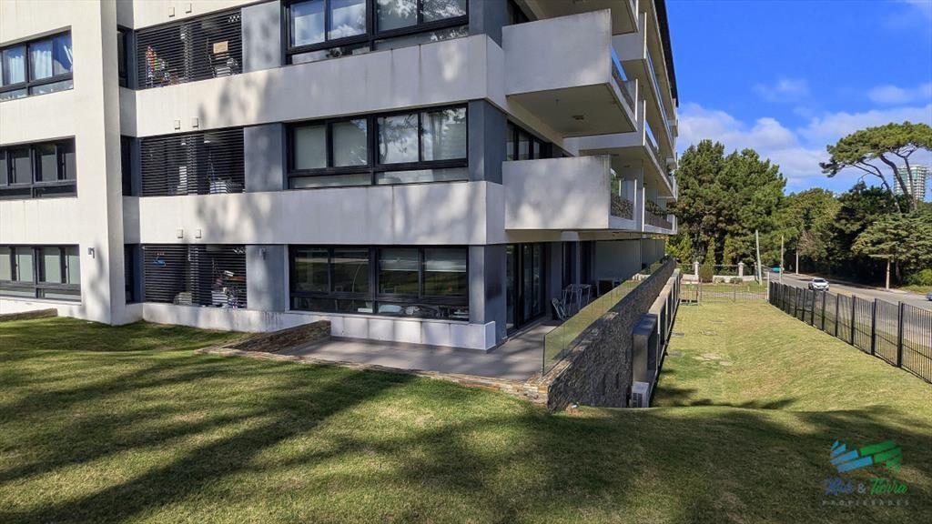 Venta de apartamento 2 dormitorios con vista al