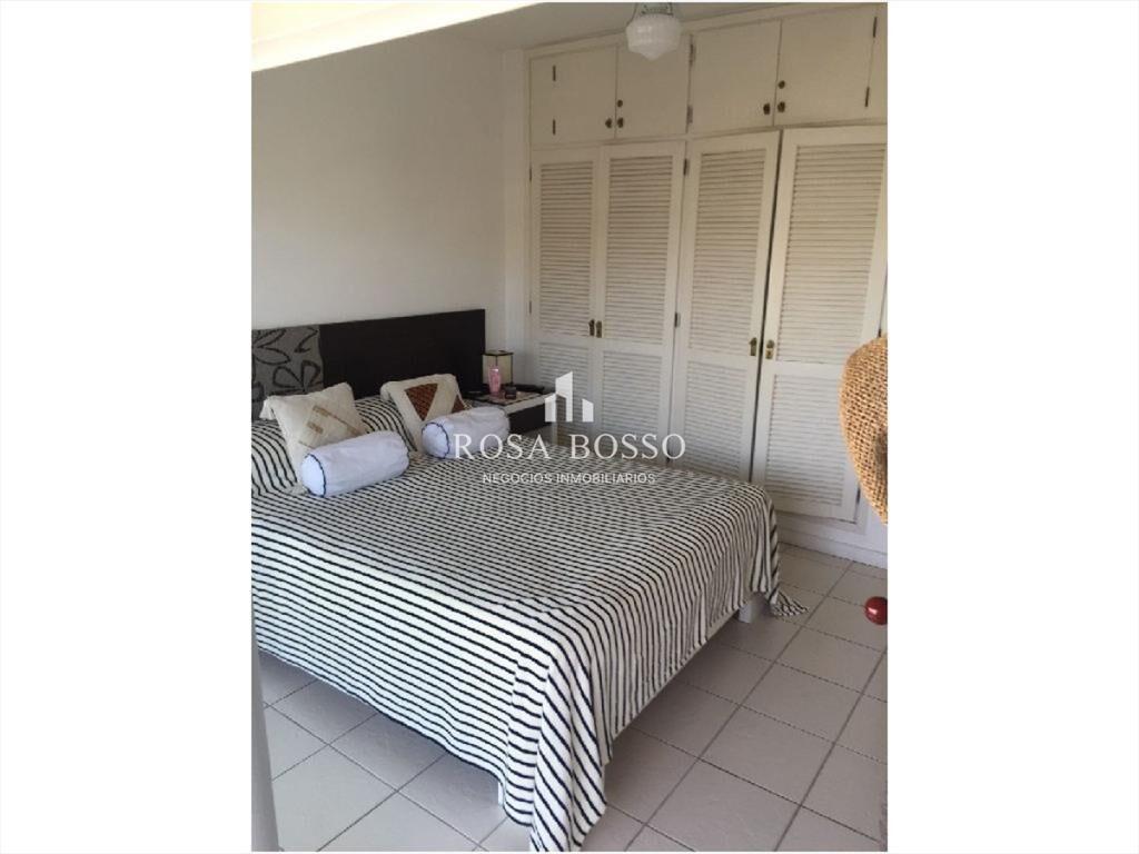 Apartamento en Península, 3 dormitorios, Punta