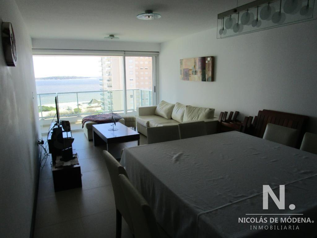 VENTA HERMOSO APARTAMENTO A METROS DE PLAYA MANSA