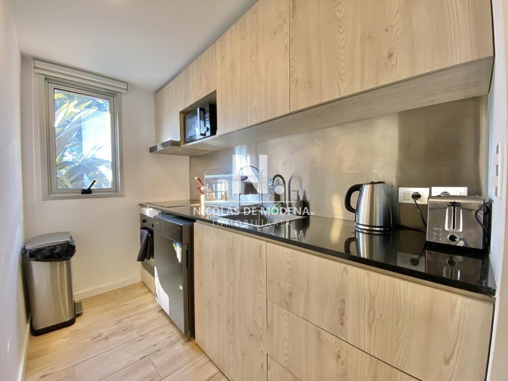 Vende impecable apartamento de 2 dormitorios en