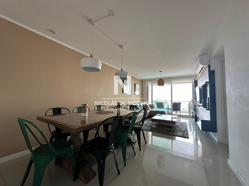 Apartamento en venta de 2 dormitorios en Brava