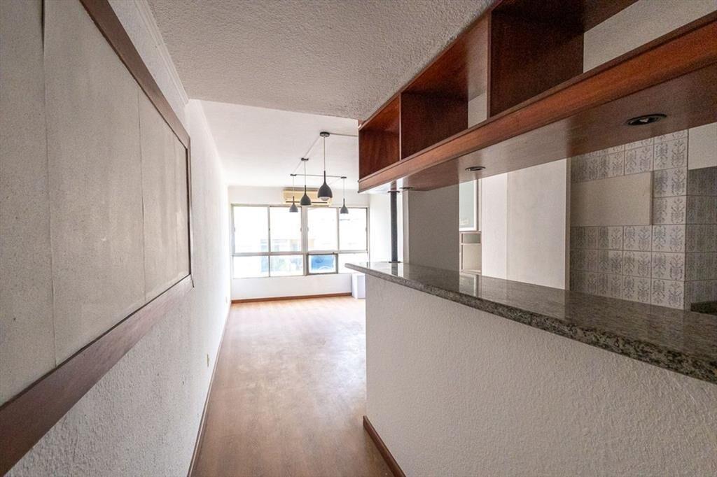 Alquiler de 4 oficinas en ciudad vieja