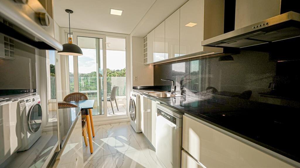 Vendo apartamento 3 dormitorios Punta del Este primera líne