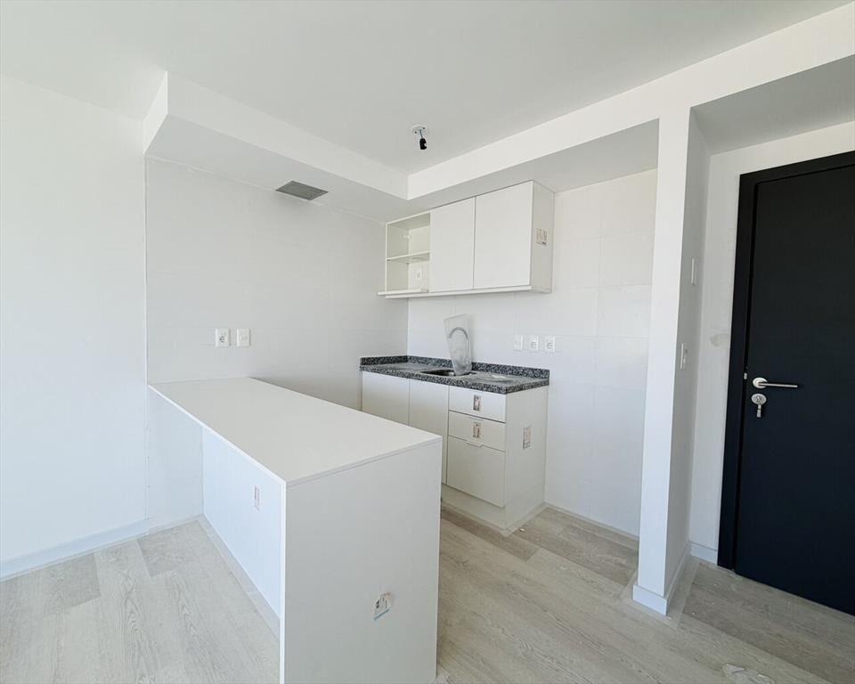 Venta apartamento 1 dormitorio al frente en Cordon a estren