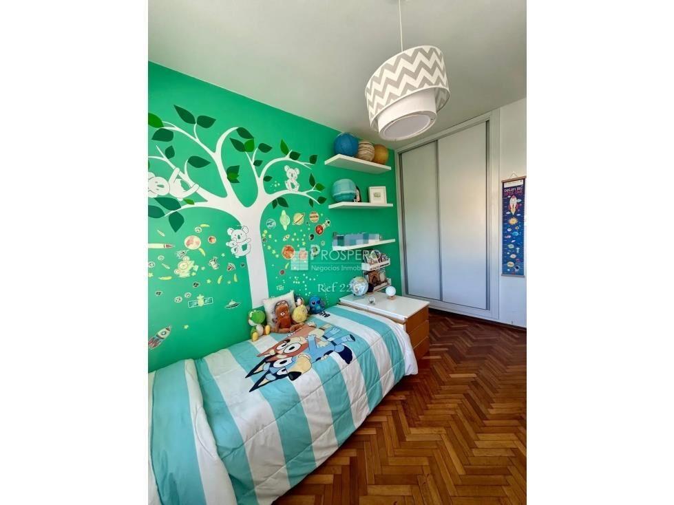 2267/2 venta apto 2 dorm Malvin c/balcon fte a la Rambla