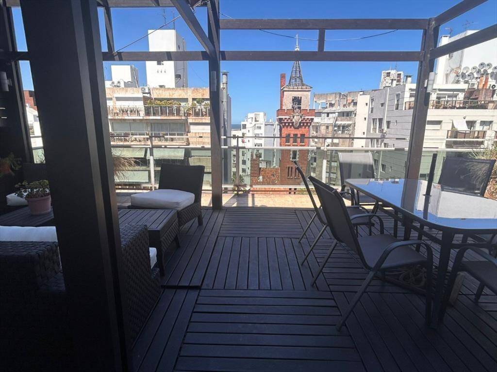 PENTHOUSE DUPLEX CON 4 SUITES SOBRE VIDAL A PASOS DE VIL...