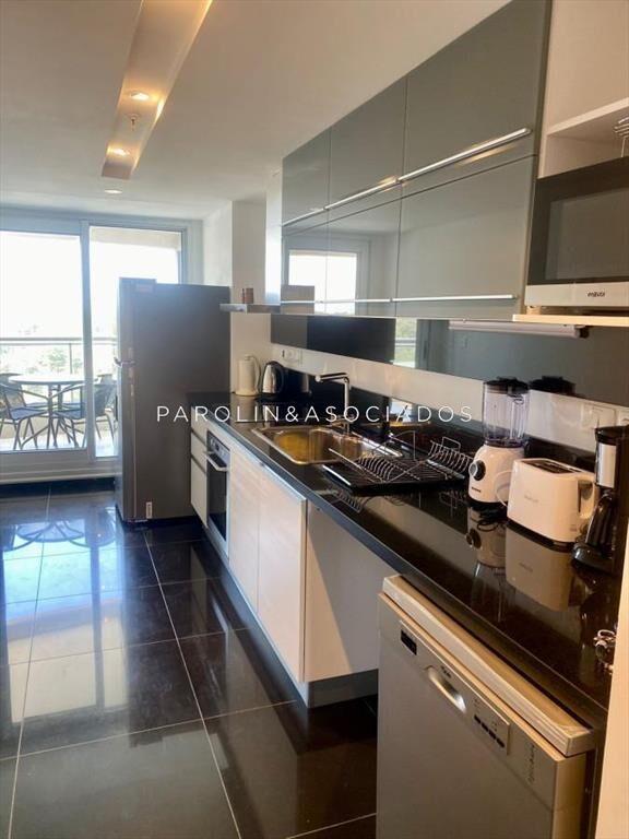 Hermoso apartamento en venta en Look Tower, Punta del Este.