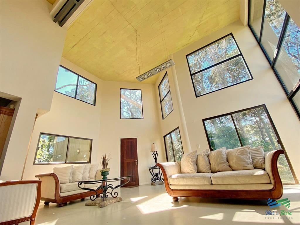 Gran casa de 5 dormitorios, Brava, Punta del