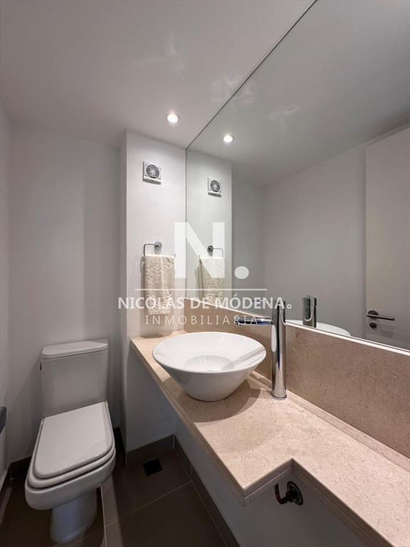 Vende apartamento en Brava, Punta del Este de 3