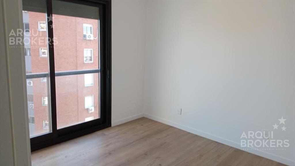 Apartamento de 2 dormitorios en venta en Centro