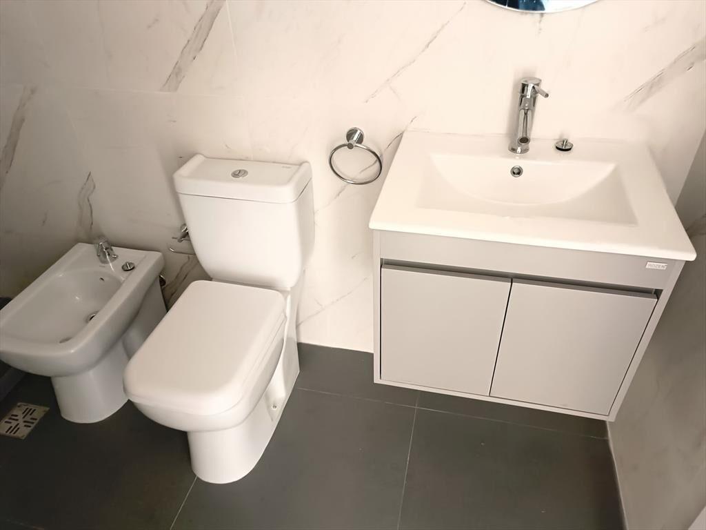 VENTA APARTAMENTO A ESTRENAR 1 DORM CON RENTA