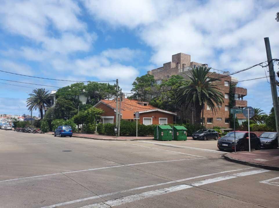 Punta del Este 27 esq 18 GRAN ESQUINA