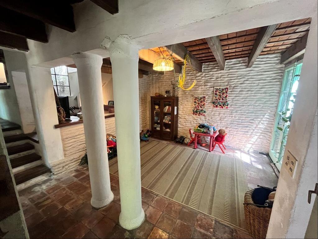 Venta Casa Barrio Sur 4 dormitorios y jardín
