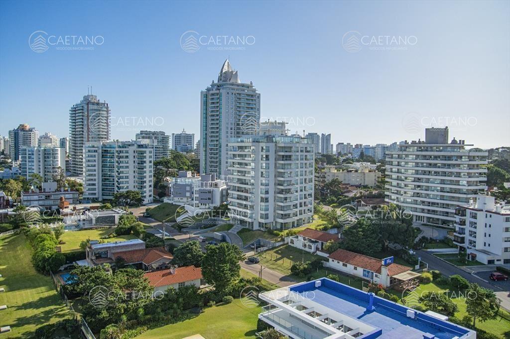 Hermoso Departamento en venta de 3 dormitorios.