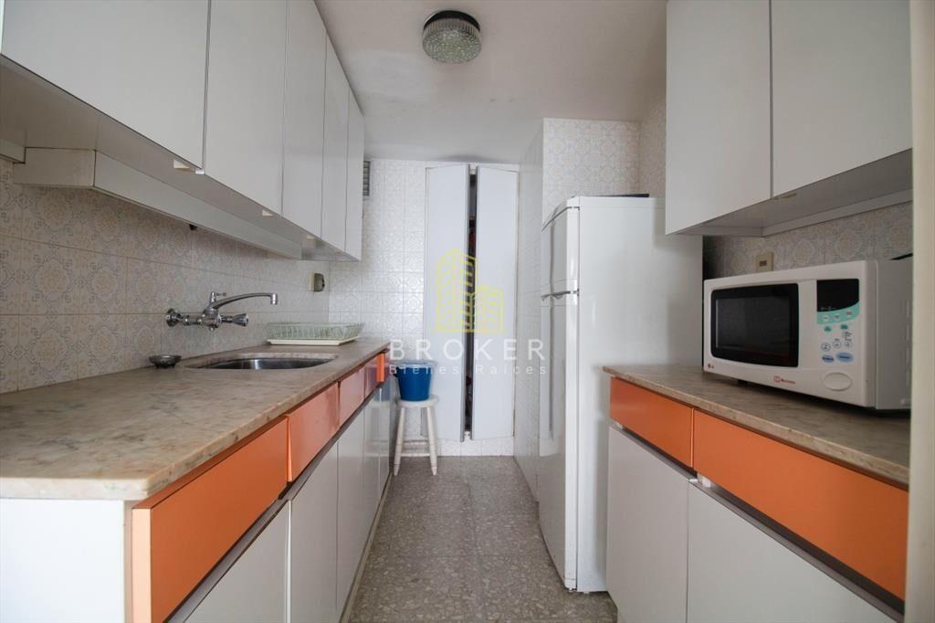 Venta de apartamento de tres dormitorios en Punta